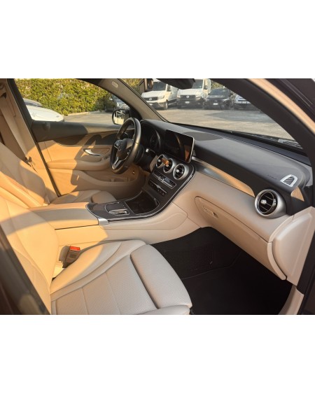 MERCEDES GLC COUPE SPORT 220 D 4 MATIC