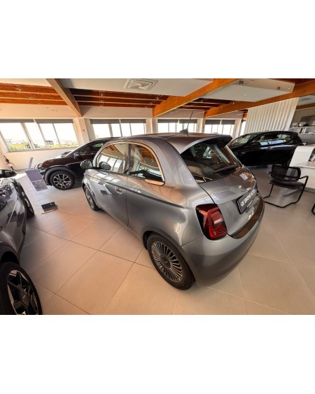 FIAT 500e 42 kWh ICON
